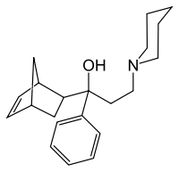 ビペリデンの化学構造